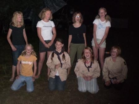 De bonte avond zat weer vol hilarische stukjes.